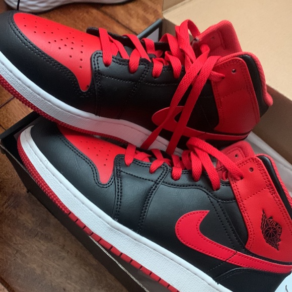 7Y Red and Black Air Jordan 1s (OPEN FOR NEGOTIATION) - Picture 3 of 4